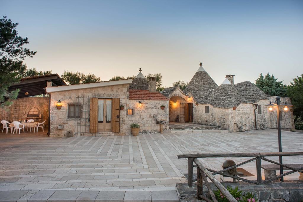 דירות אלברובלו Trulli Bosco Selva מראה חיצוני תמונה